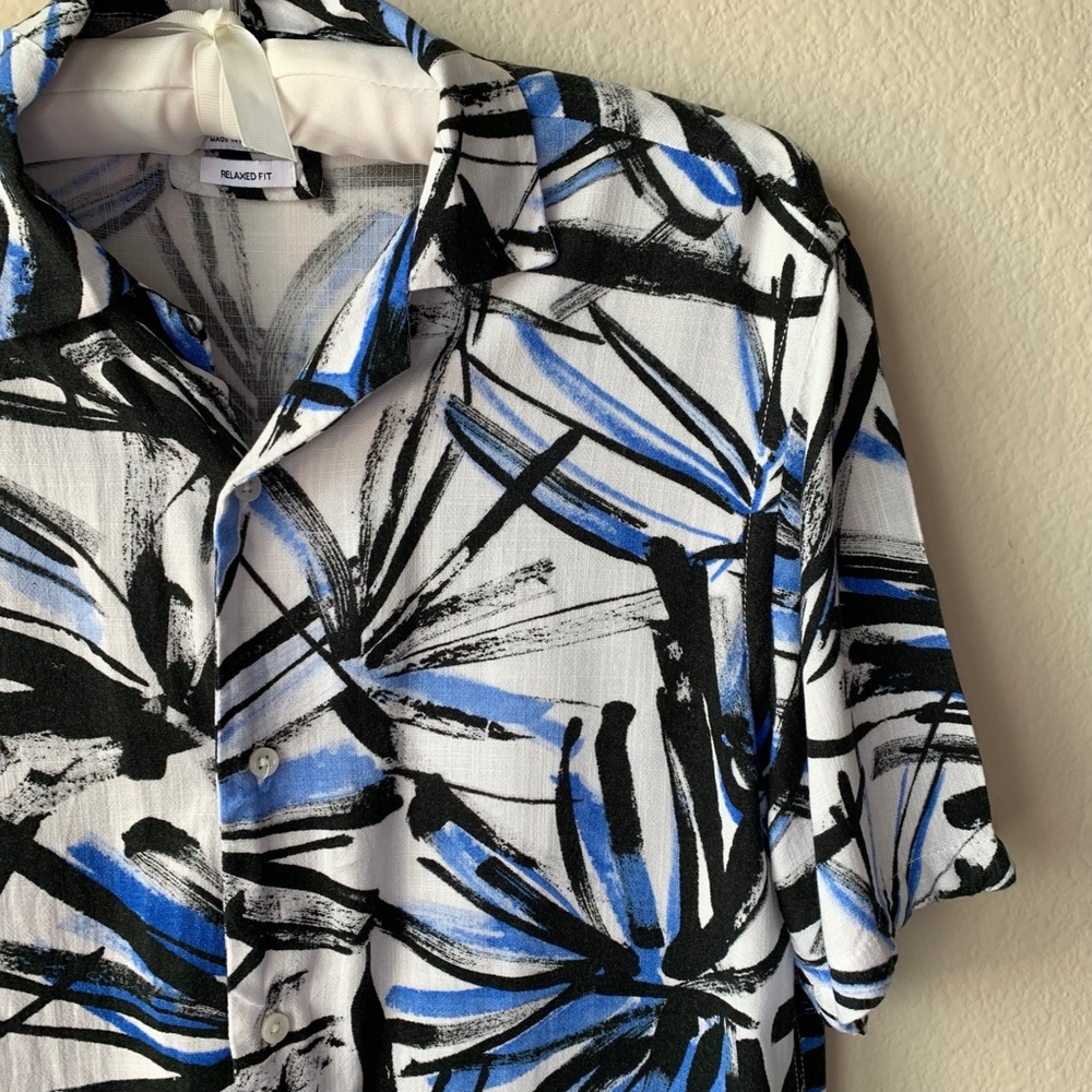 Zara Relaxed Fit Short Sleeve Button-Up Shirt   Blue and Black Palm Print Size S - Picture 3 of 15